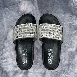Sketchers plush foam slides